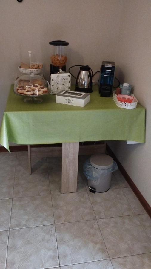 Bed and Breakfast L'Orchidea Di Ale Tivoli Terme Exterior foto